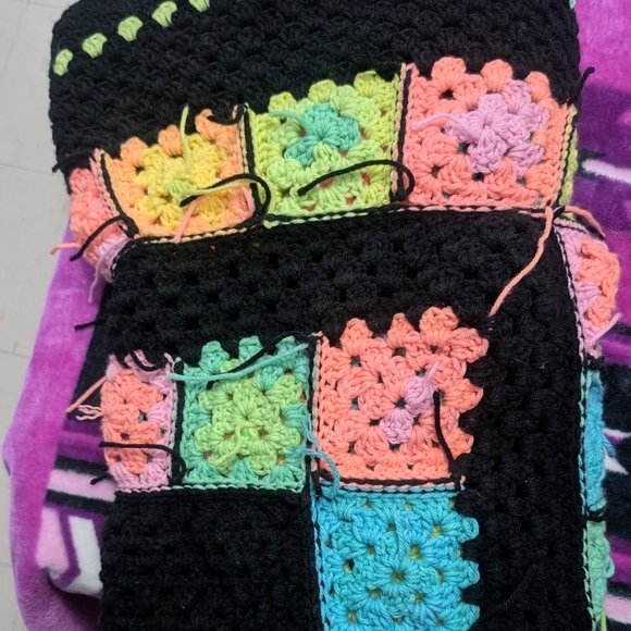 😍 Homemade Colorful 🌈 Crochet 🧶 🧶 Grannysquare Throw Blanket 80" X 80" - Picture 6 of 7